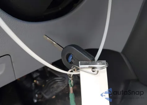 2018 Ford Transit-250 z USA, uszkodzony, nr VIN 1FTYR1ZM1JKB32520